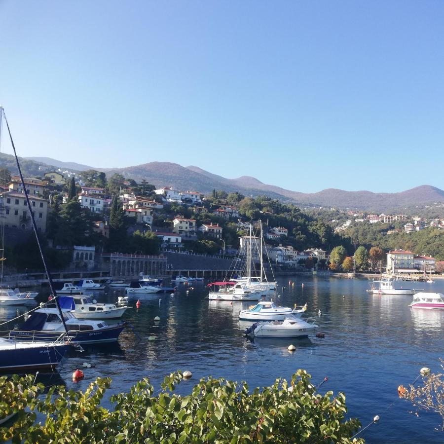 Apartment Nevija E Natale Opric Екстер'єр фото