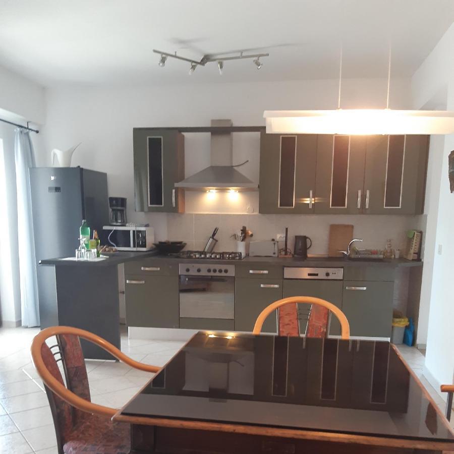 Apartment Nevija E Natale Opric Екстер'єр фото